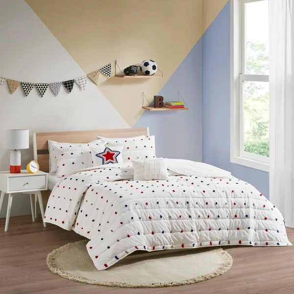 Urban Habitat Kids Callie Cotton Jacquard Pom Pom Coverlet Set - Full/Queen UHK13-0151