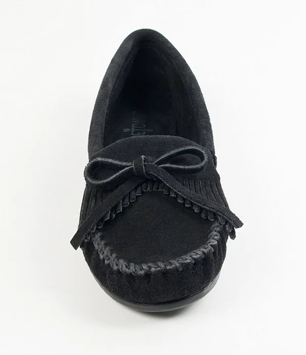 Minnetonka Women's Kilty Suede Moccasin Blue, 7.5