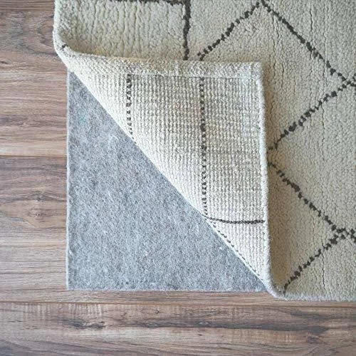 RugPadUSA - Basics - 3&x4& - 1/4 inch Thick - Felt + Rubber - Dual Surface Non-Slip Rug Pad - Cushioning Felt for Added Comfort