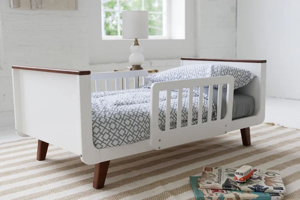 Mod Toddler Bed Espresso with White