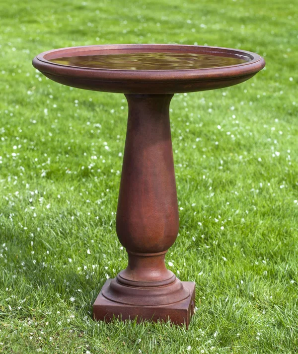 Campania International Westbury Birdbath - Copper Bronze