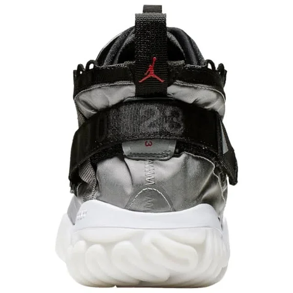 Jordan Proto-React - Metallic Silver, Black, 11.5