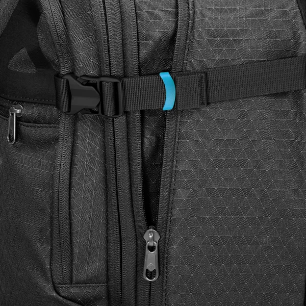 Eagle Creek Gear Warrior AWD International Carry on Black