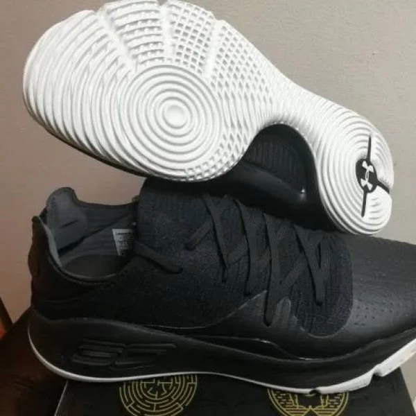 Under Armour Curry 4 Low Black Men's Basketball Shoes - Size: 9.5