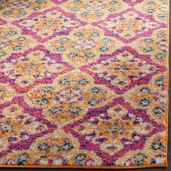 Safavieh Madison MAD605A 6&7x22 x 9&2x22 Fuchsia - Gold Area Rug