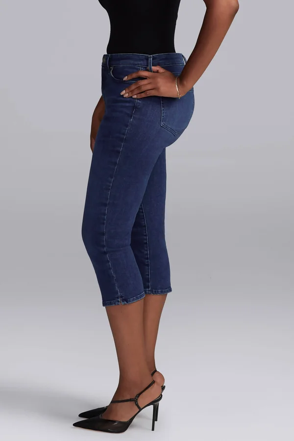 Women's Curves 360 by Nydj Slim Straight Capri Jeans 5437697 - 00 - Habana