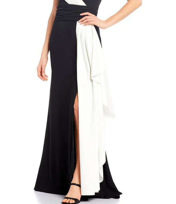 Tadashi Shoji Portrait Collar Color Blocked Crepe Gown - 18