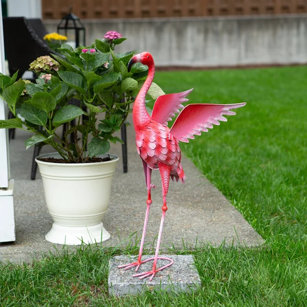 Zingz & Thingz Flying Flamingo Metal Decor, Pink