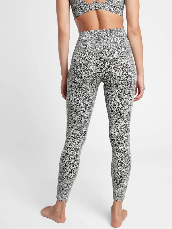 Athleta Women's Salutation Stash Pocket II Textured 7/8 Tight Micro Cheetah Black/ Seasalt Petite Size M