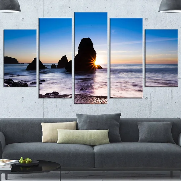Design Art 'Sunset at Rodeo Beach Panorama' Photographic Print on Wrapped Canvas - Size: 28 inch x 60 inch, Blue