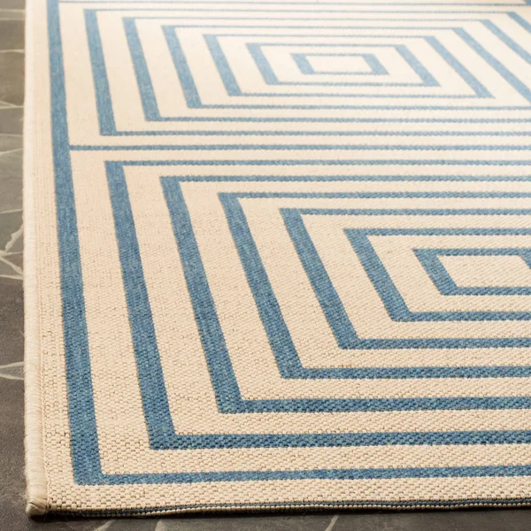 Safavieh Linden LND123N Cream/Blue 8& x 10& Area Rug