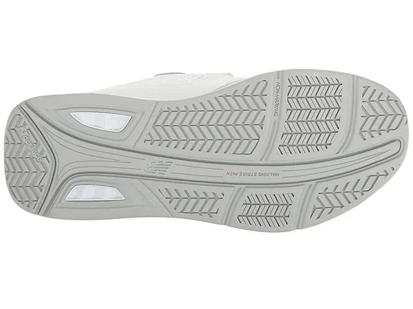 New Balance Women's WW928HW3 Walking Shoe White 9.5 D