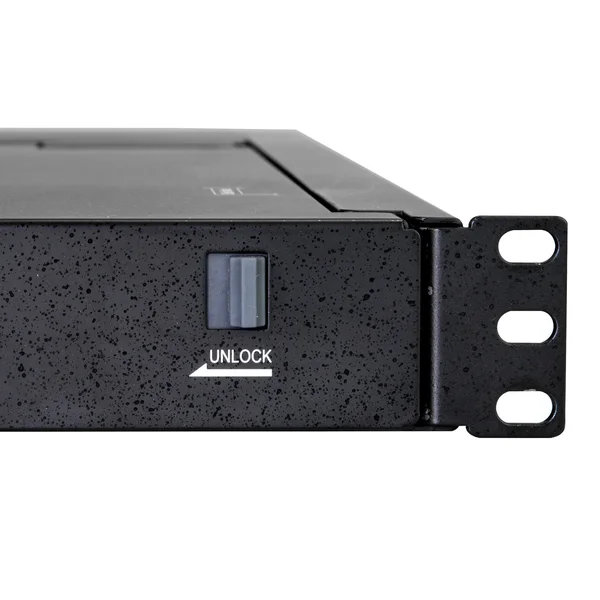 StarTech.com Rackmount KVM Console - Single-Port with 17-inch LCD