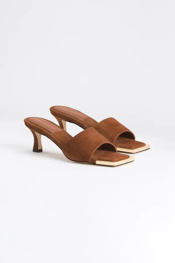 Women's Standout Square Toe Mule in Suede Tobacco - Size 6.5, Good American, Khloé Kardashian