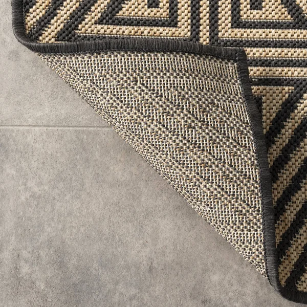 nuLOOM Charcoal Abstract Trellis Harvey Indoor/Outdoor Rug 5&x8&