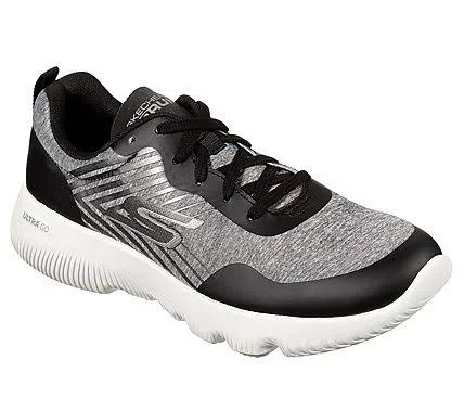 Skechers Women's GOrun Focus Dash Sneaker, Black/White