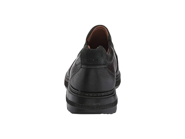 Clarks Men's Un Ramble Step - Black Leather Size: 8 W
