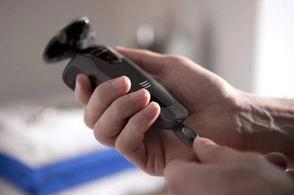 Philips Norelco Shaver 9850