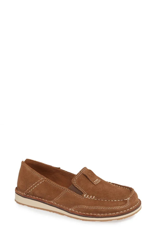Ariat Cruiser (Chestnut Suede) Women's Slip on Shoes