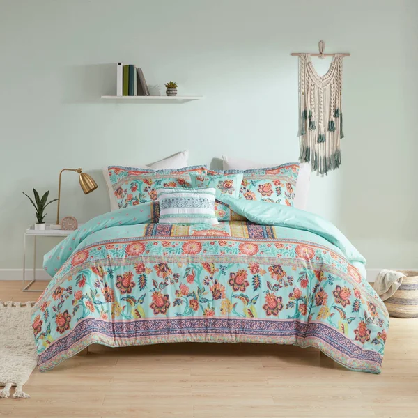 Intelligent Design Eliza 4-Piece Aqua Twin/Twin XL Boho Printed Comforter Set, Blue