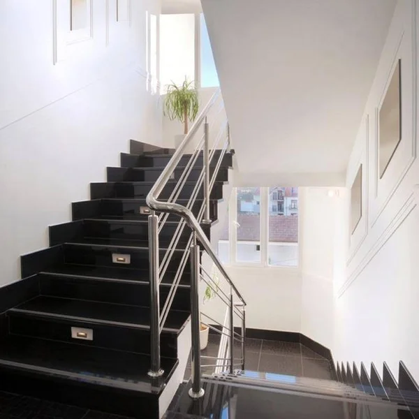 WAC Lighting LEDme Vertical Step and Wall Light 277V, White - WL-LED200F-C-WT