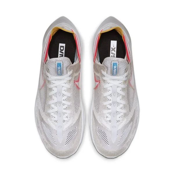 Nike N110 D/MS/X (Beige, White)