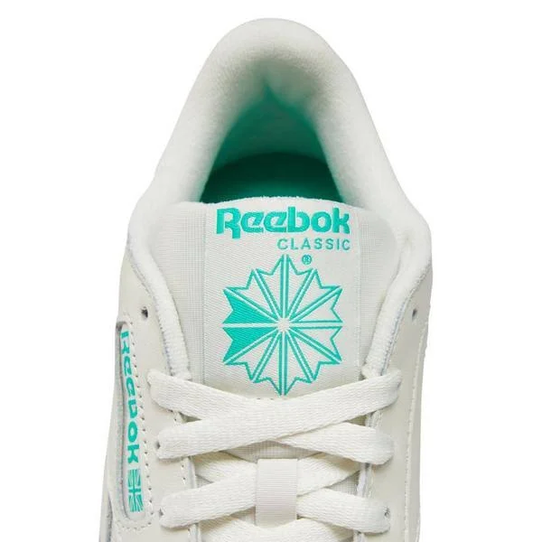Reebok Women's Classic Leather Casual Shoes in White Size 7.5