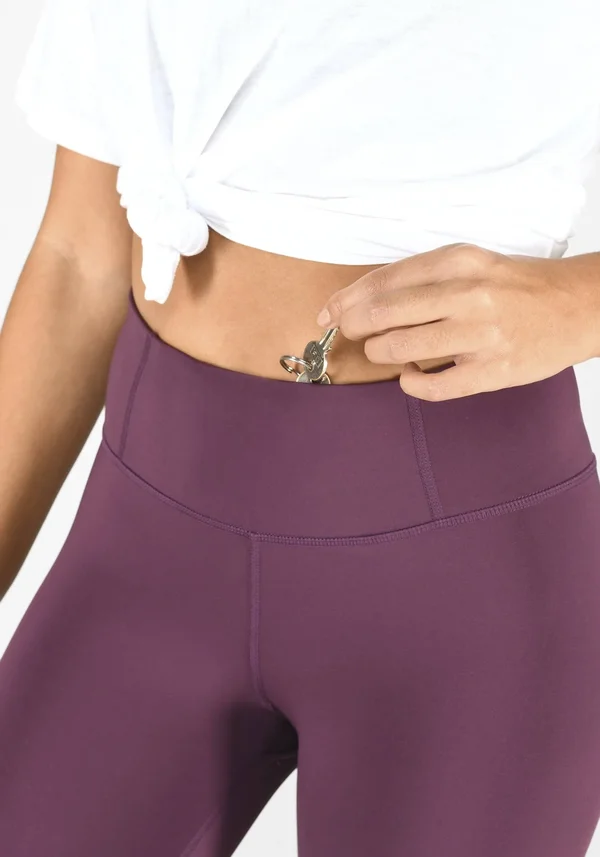 Love Leggings Purple Sports Leggings - Opaque - High-Waisted, Lightweight, Shape Retention Full-Length Focus Gym Leggings in Mulb