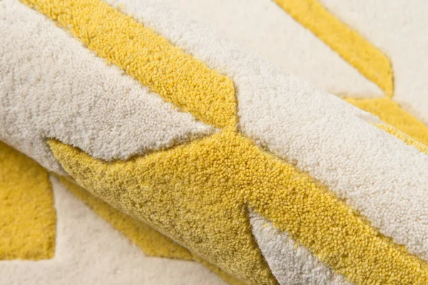 Momeni Delhi Rug Yellow 5& x 8&