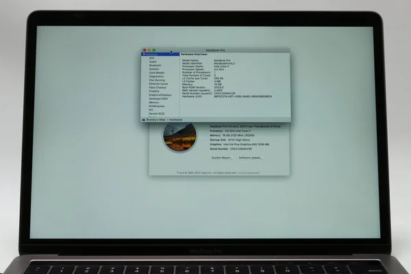 13.3x22 Mid 2017 - MacBook Pro, MPXW2LL/A, i5-7267U @ 3.10GHz, 8gb, 512gb SSD Computer Overhauls