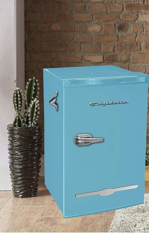 Frigidaire Retro EFR376 Refrigerator - 21.5x22 - 3.2 cu ft - Blue