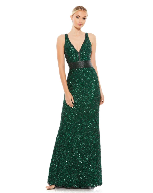 Mac Duggal Scalloped Neckline Sequined Evening Gown Forest Green - Size 8