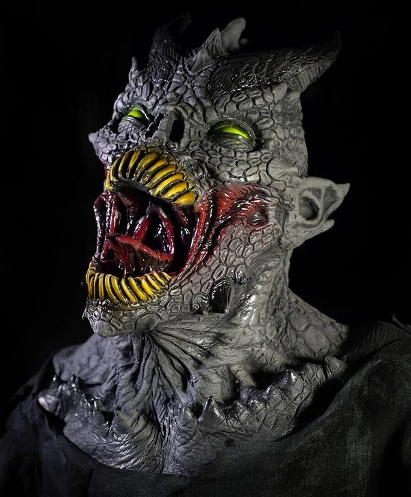 Distortions Demon Rising Frightronic