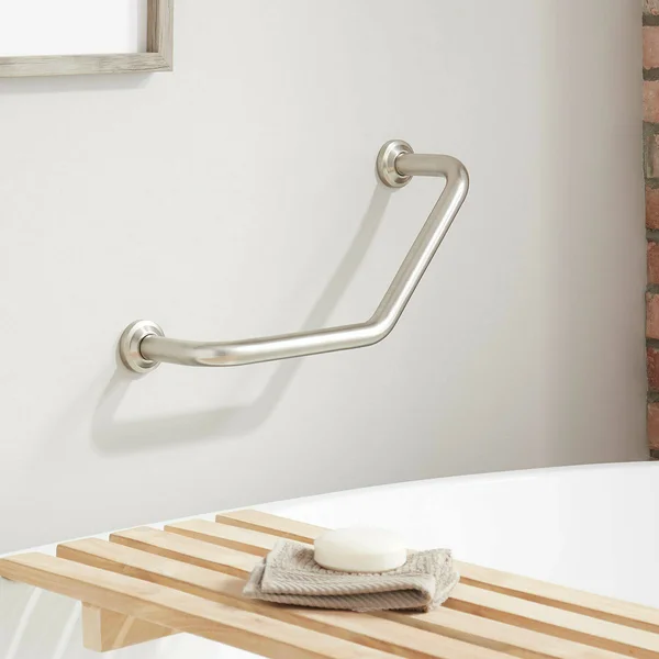 Signature Hardware 921738 Lenoir 16-3/4x22 Grab Bar 353738