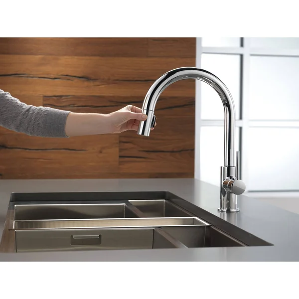 Delta Faucet 9159-LS-DST Trinsic Single Handle Kitchen Swivel Pull-Down - Chrome