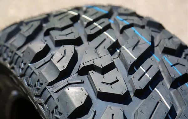Lanvigator Catchfors M/T II LT 33x12.50R20 Load E 10 Ply MT Mud Tire