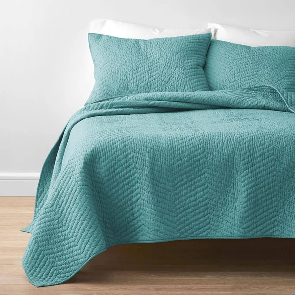 The Company Store Company Cotton Aqua Solid Full/Queen Quilt, Blue