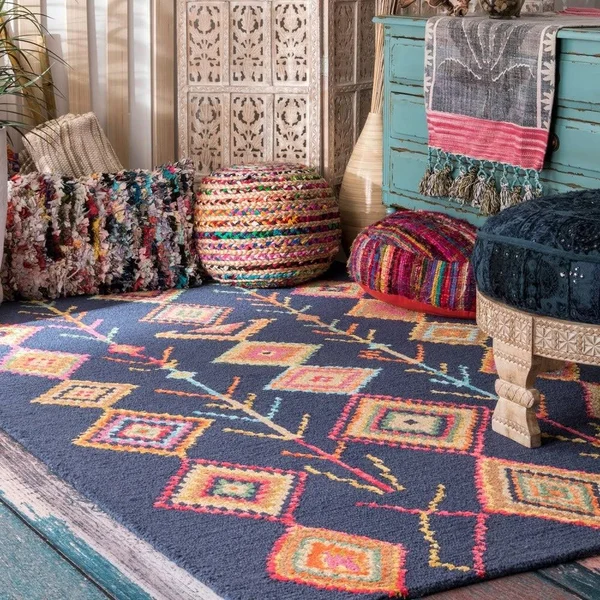 nuLOOM Hand Tufted Wool Moroccan Triangle Rug - 5& x 8& - Turquoise