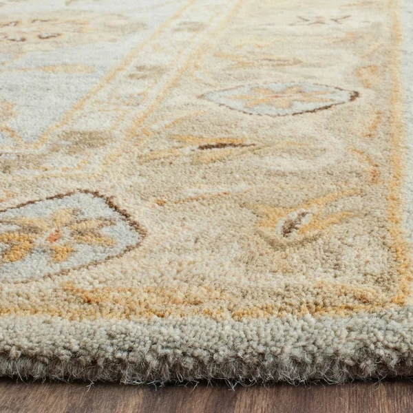 Safavieh Antiquity AT856B 8&3x22 x 11&0x22 Light Blue, Sage Area Rug