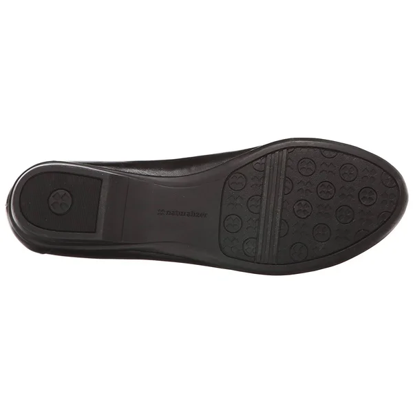 Naturalizer Women's Saban - Black Leather Size: 7 M