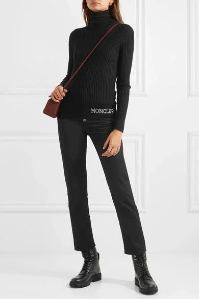 Moncler - Wool Jumper - Women, Pink