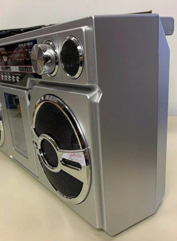 iPod iPhone Boombox Digital Mix Maker AM-FM Stereo Radio USB SD Card New