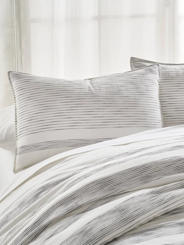 Dkny Pure Woven Stripe Duvet - Full/Queen - Ivory/ Black
