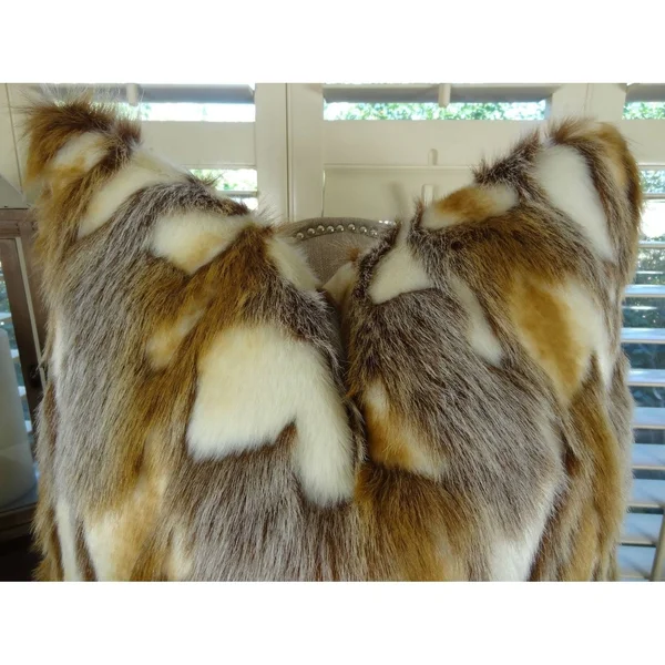Plutus Brandy Fox Handmade Throw Pillow