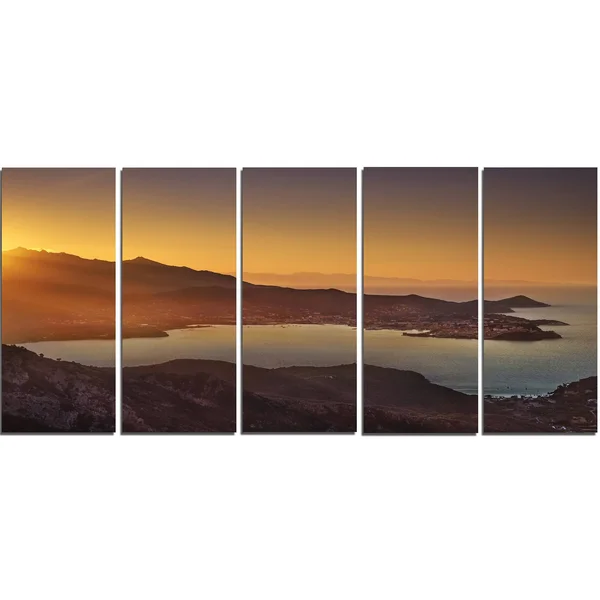 Design Art Portoferraio Bay Beach Aerial View - Extra Large Seashore Canvas Art, 60 in. Wide x 32 in. High - 5 Panels Diamond Sh