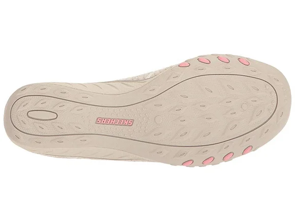 Skechers Women's Relaxed Fit Breathe Easy Sweet Jam Sneaker - Natural