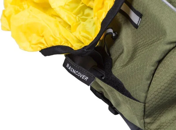 Teton Sports Hydration Backpack with Bladder, Green, 18.5x22x 10x22x 7x22