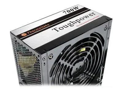 W0105RU Thermaltake Toughpower 700W with 14cm Fan Power Supply