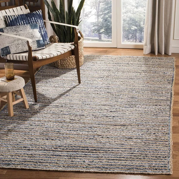 Safavieh Cape Cod CAP250A Natural - Blue 5& x 8& Oval Area Rug