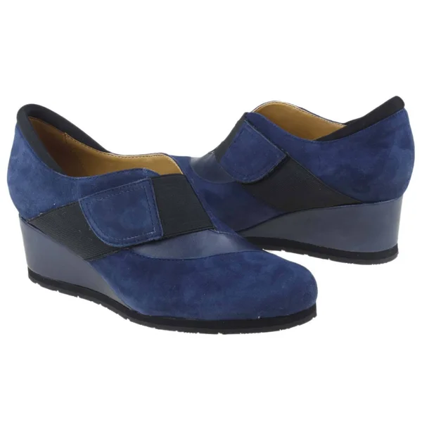 Earth Buckeye Black Women's Black, 10, W